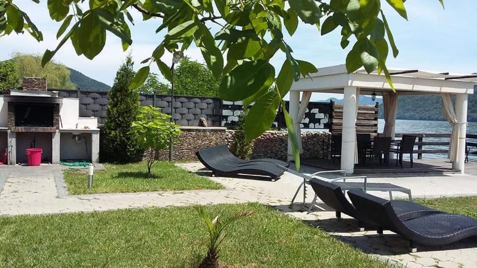 Exclusive Βίλα Ieşelniţa Εξωτερικό φωτογραφία